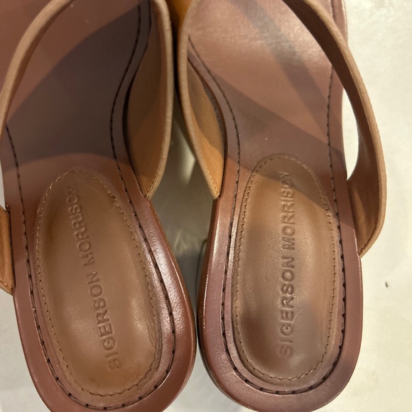 Sigerson Morrison Marcel Leather Silver Mirrored Metallic Block Heeled Sandal - Picture 6 of 15